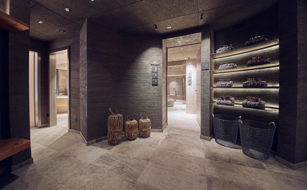 Falkensteiner Hotel Kronplatz - The Leading Hotels Of The World (Adults Only) Reischach Eksteriør bilde The spa at The Landmark